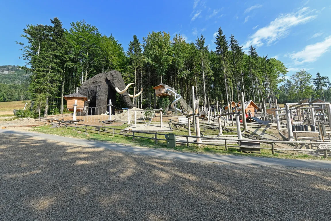 Mamutíkův vodní park