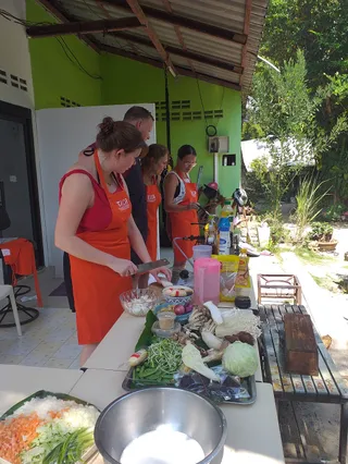 JANE'S KITCHEN authentic cooking class