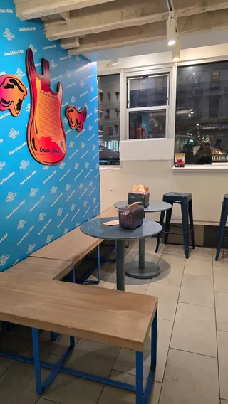 Emack & Bolio's Ice Cream: Midtown