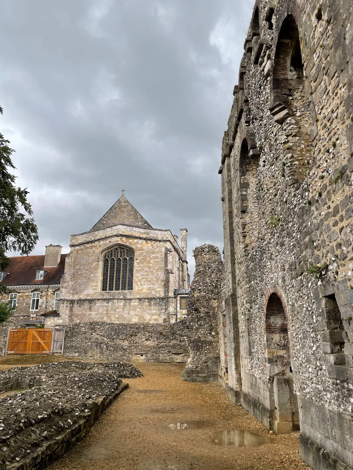 Wolvesey Castle (Old Bishop's Palace)