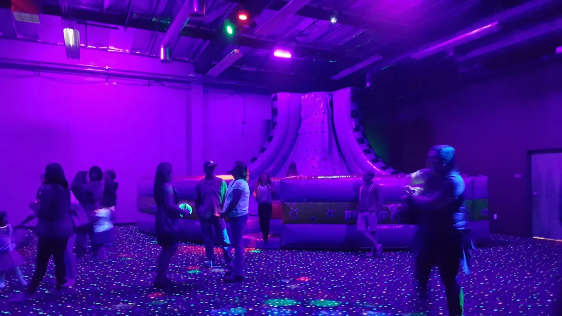 Pump It Up Van Nuys Kids Birthdays and More