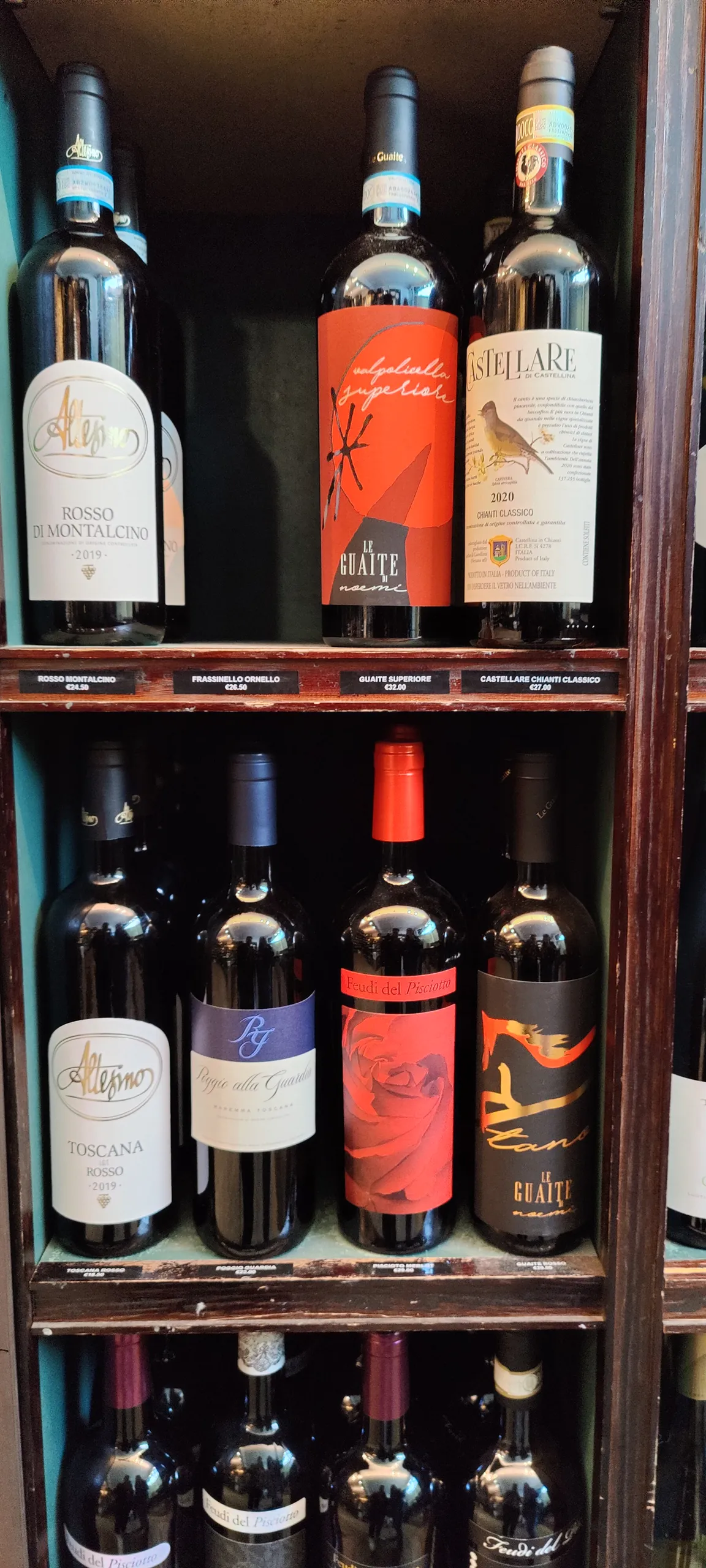 Celtic Whiskey Shop & Wines on the Green