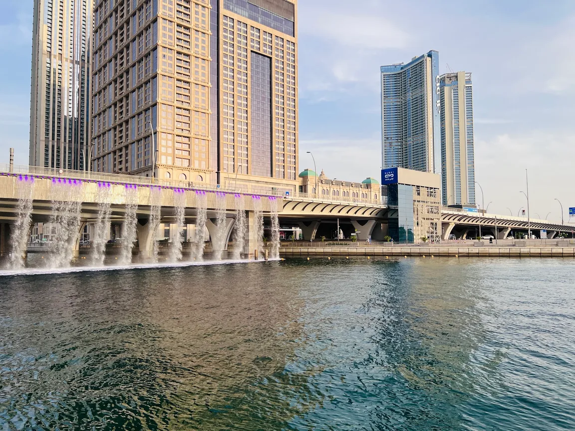Dubai Waterfall