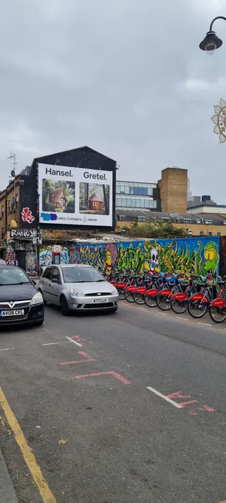 Brick Lane Bridge. (Shoreditch)