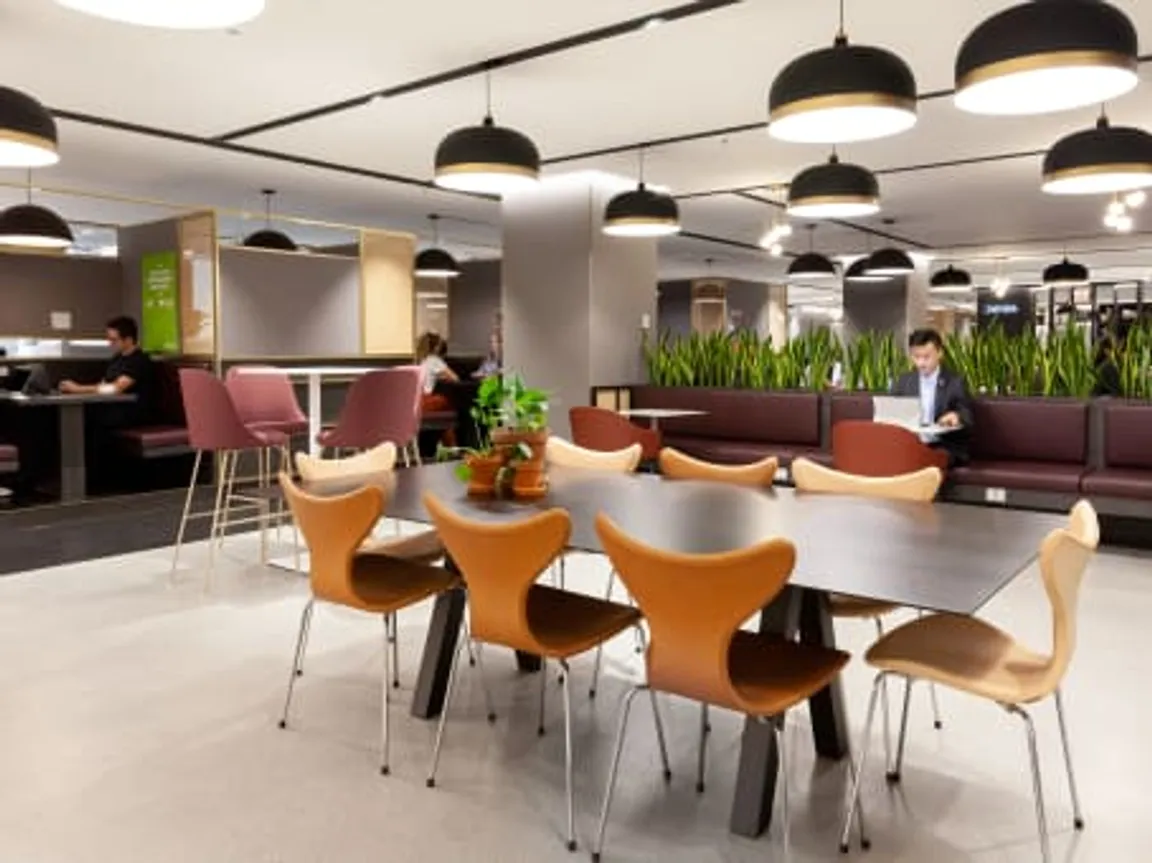 Spaces - Chicago - 332 S Michigan Avenue