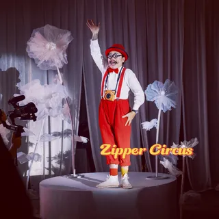 ตัวตลก โบโซ่ Zipper-circus show