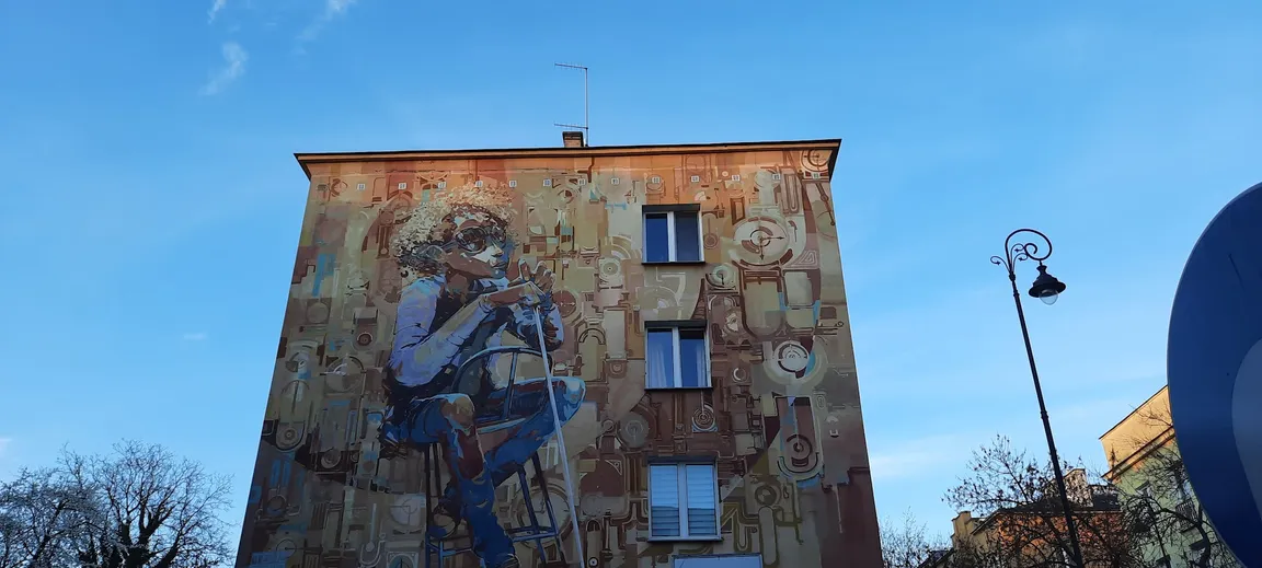 Mural "Na krześle"