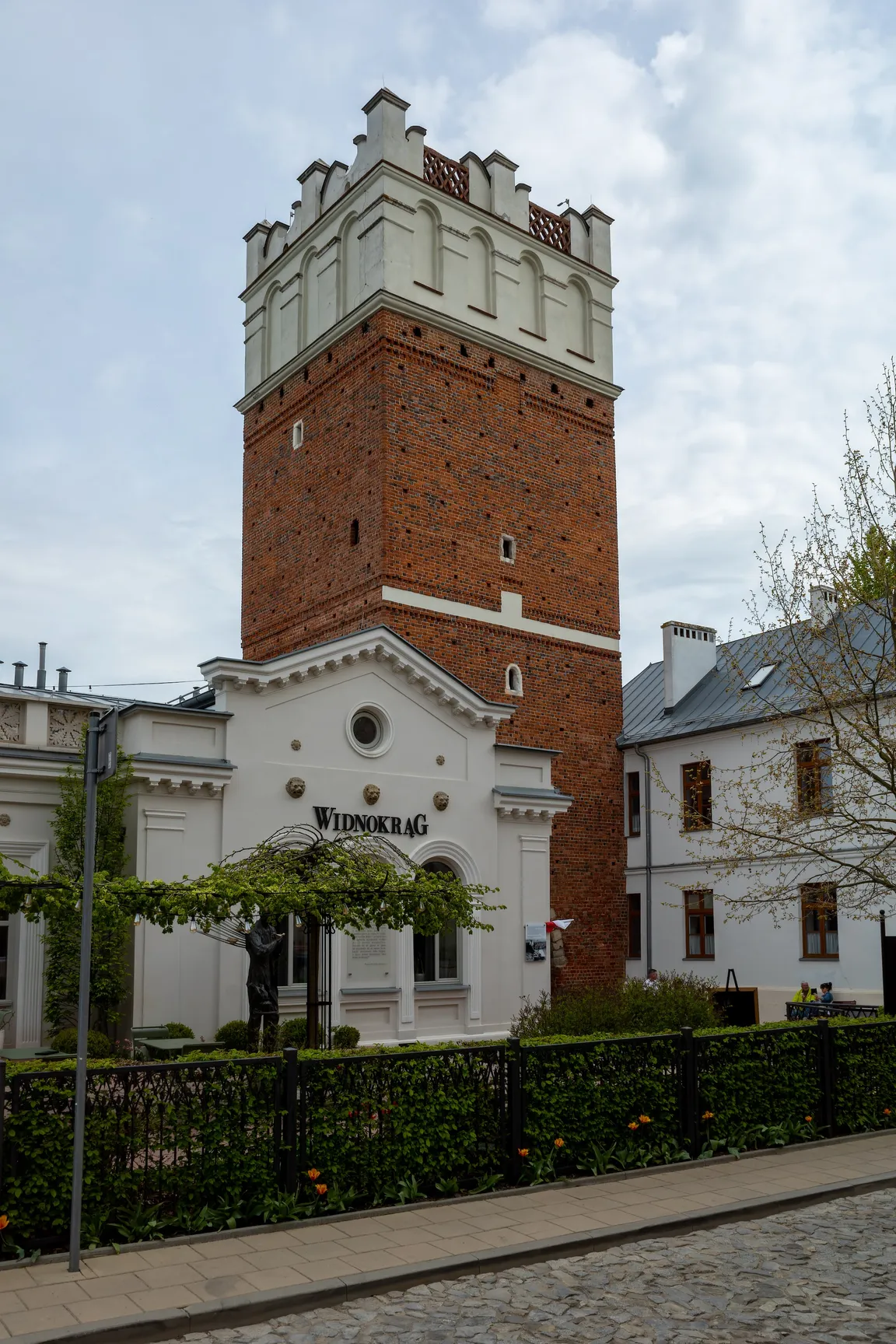 Brama Opatowska