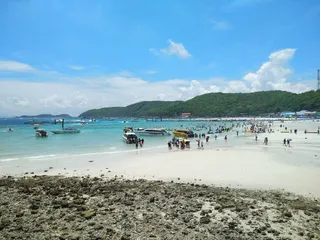 Tawaen Beach