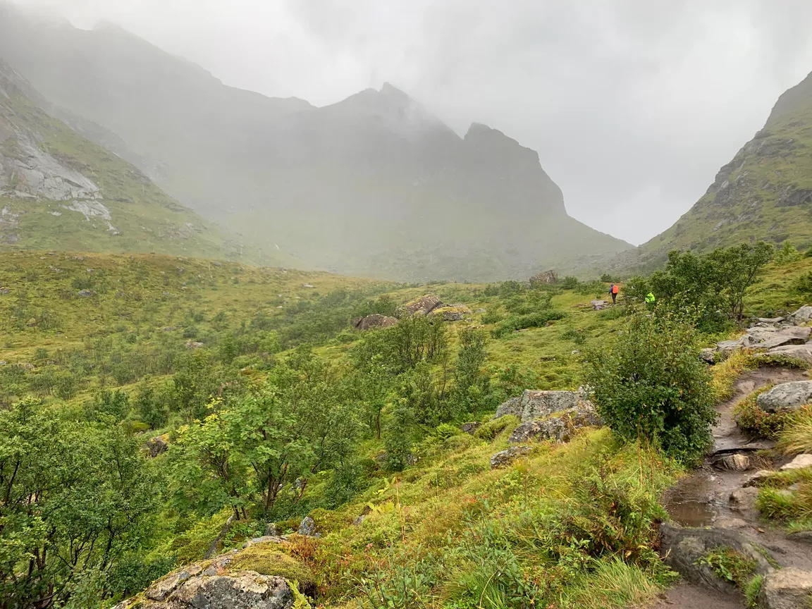 Kvalvika Beach Trail Head