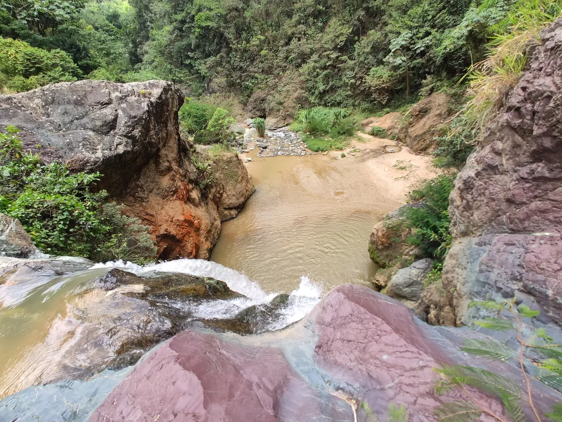 Baiguate Waterfall