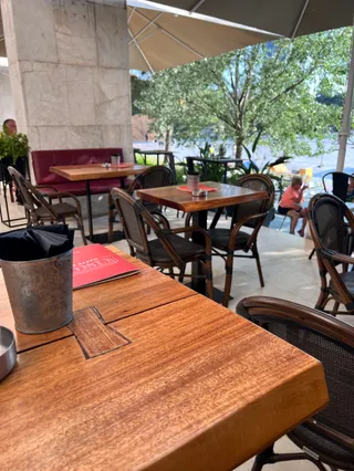 L'INCONTRO Caffe & Bistrot