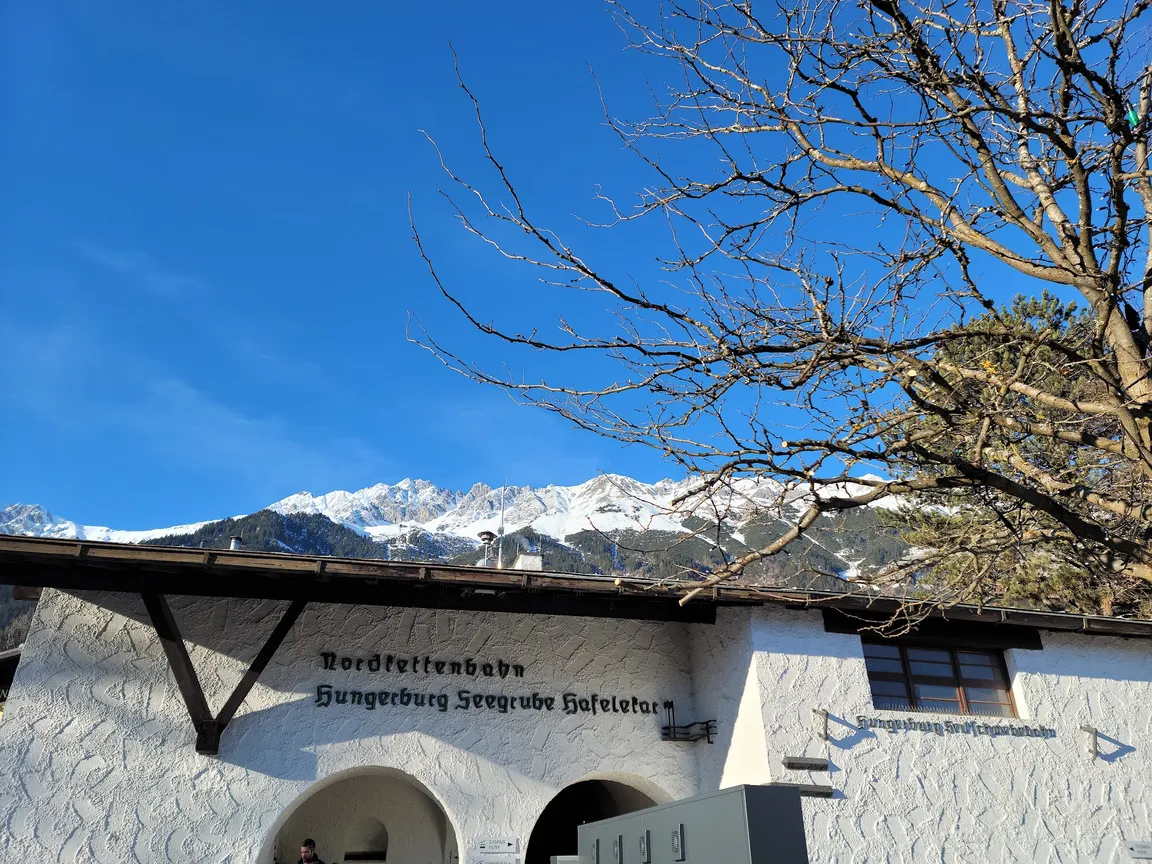 Innsbrucker Nordkettenbahnen - Top of Innsbruck