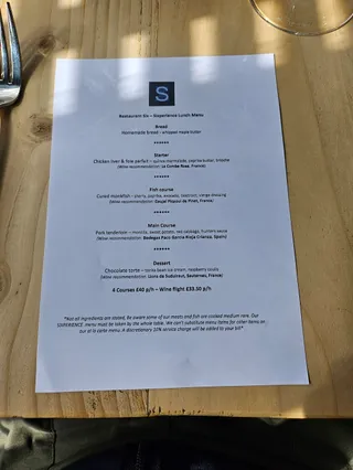 Restaurant Six
