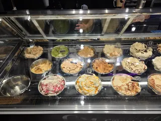 C9 Chocolate & Gelato Swanston