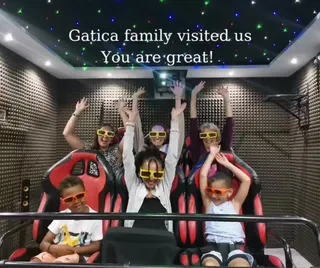 9D Cinema Simulator Fun Park Playground