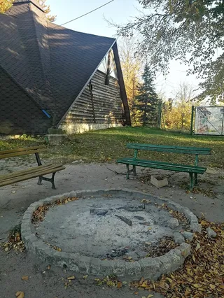 Ruiny Zamku Bąkowiec w Morsku