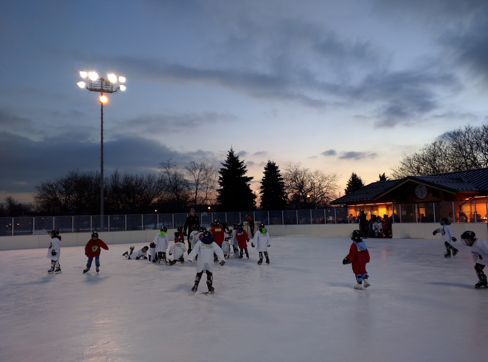Warren (Laurence) Park | Hopsa
