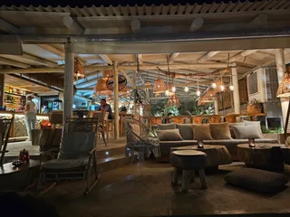 CUBANEROS Beach Bar