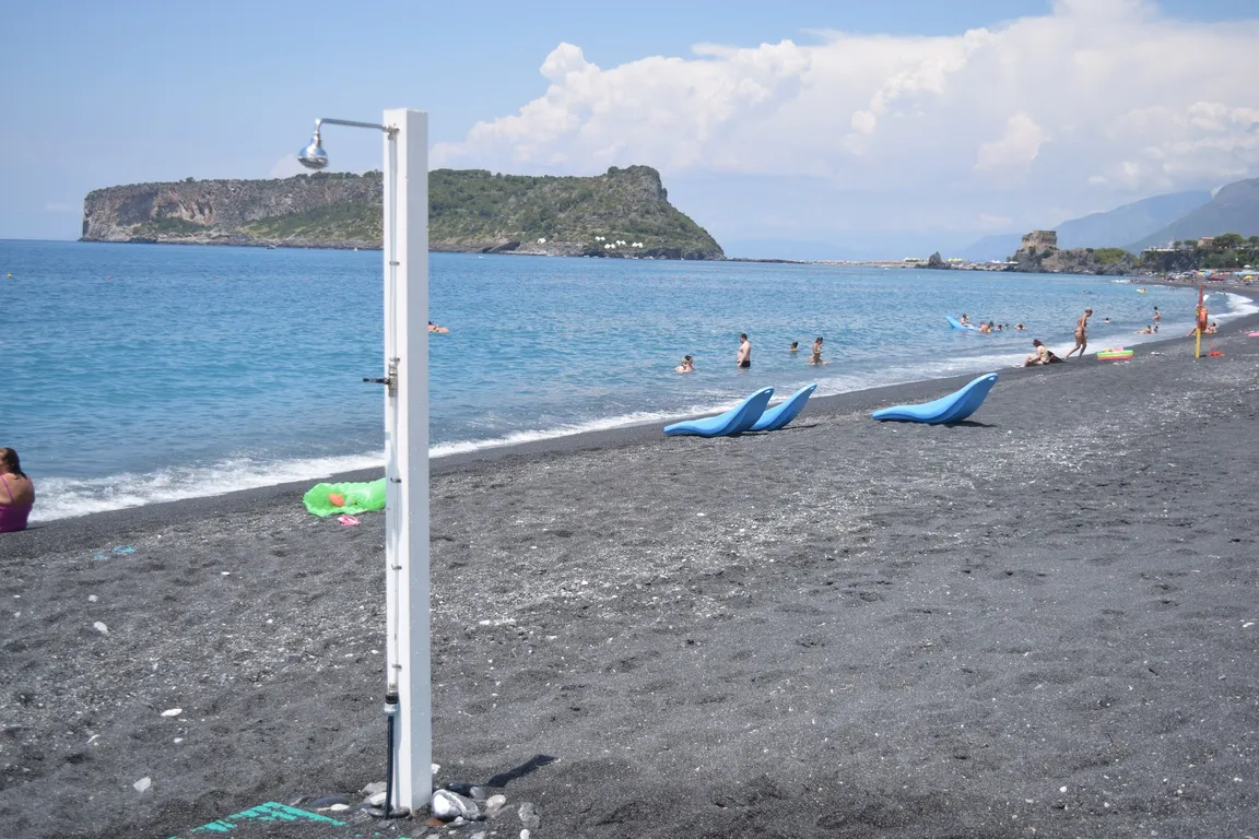 Stabilimento Balneare Ristorante Bar Arcomagno