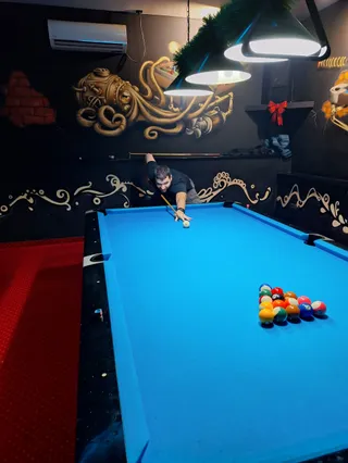 Octo Billiard Pub