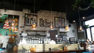The Surf Café by Leen's