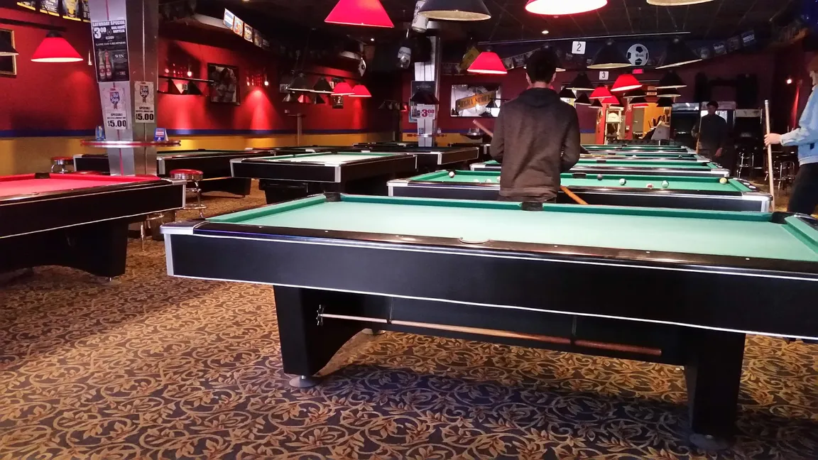Elite Cafe & Billiards