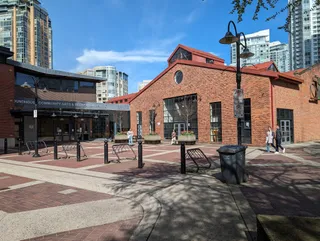 Roundhouse Community Arts & Recreation Centre