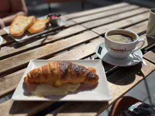 Pannes Bakery & Coffee