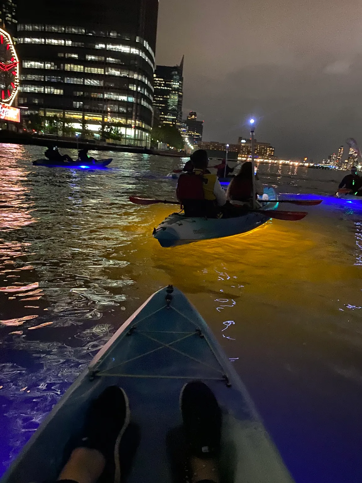 Urban Paddle Kayak Tours, Lessons & Kayak Trips