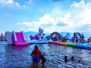 Inflatable Island