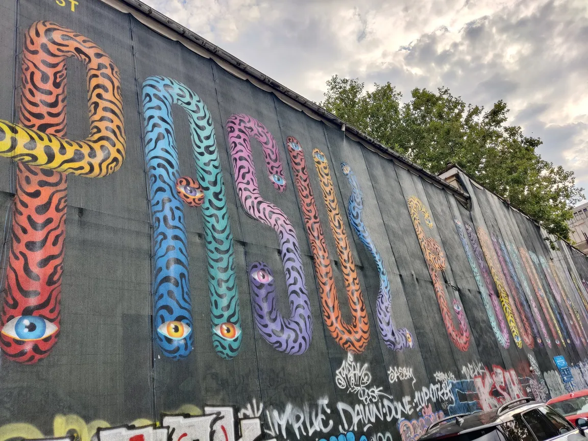 Graffiti Walls Gallery