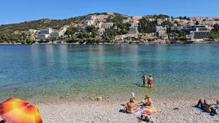 Vis Beach