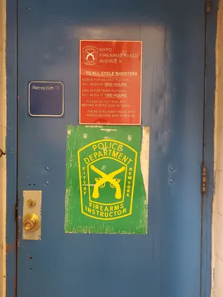 NYPD AVENUE X RANGE ( INDOOR)