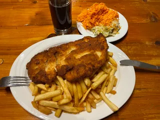 Karczma POD STRZECHĄ