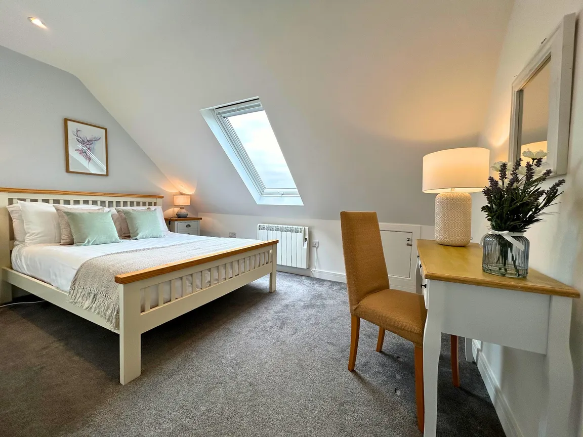 New Forest Lodge