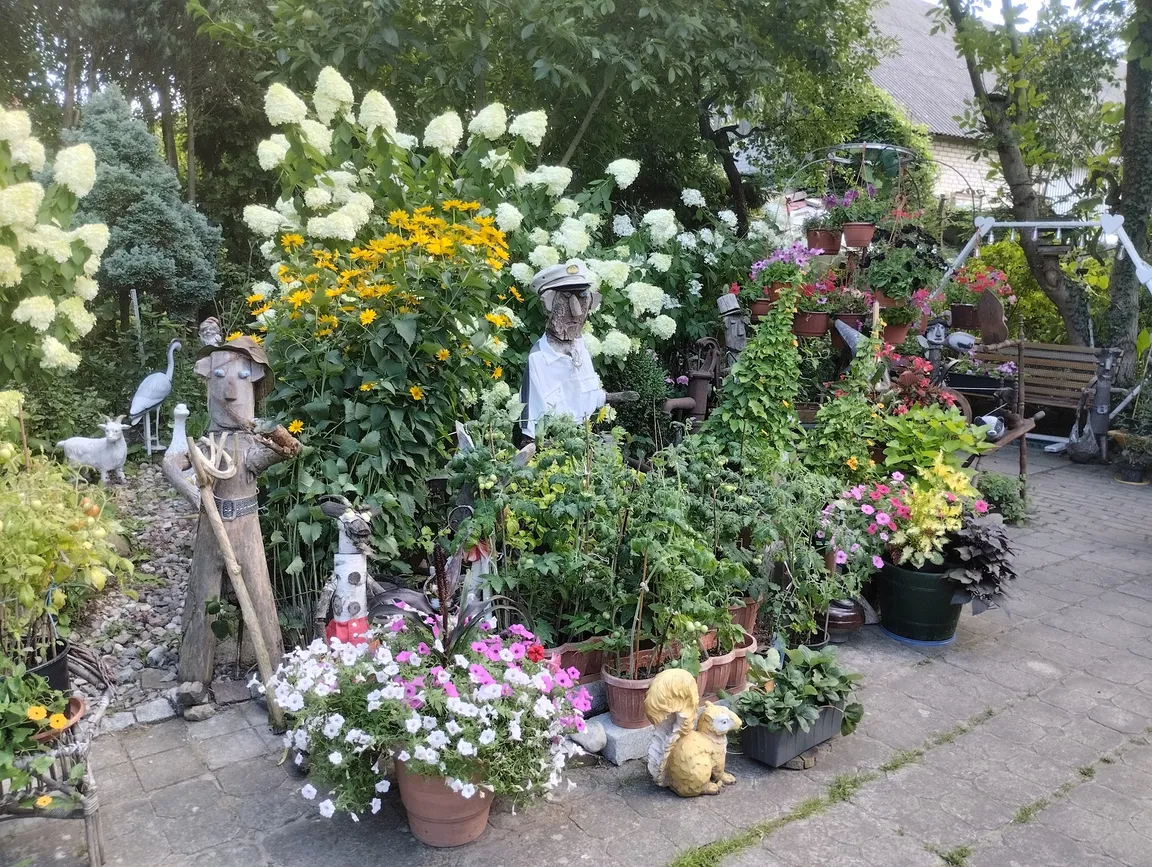 Wooden Sculptures Garden