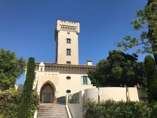 Cremat Castle