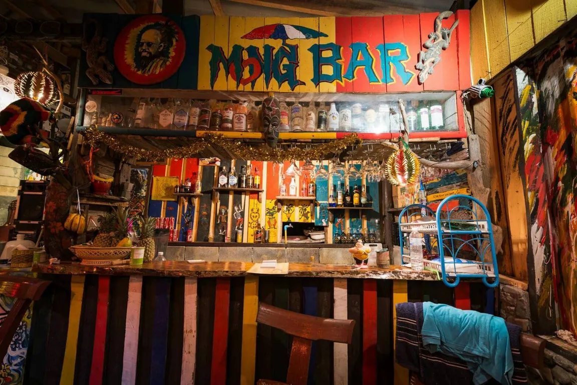 Mong Bar Koh Mook