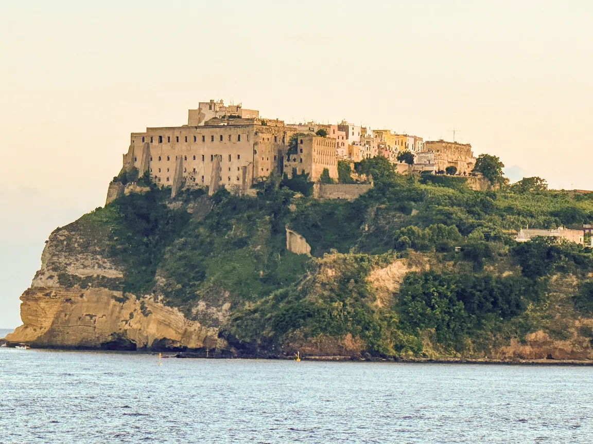 Palazzo d'Avalos