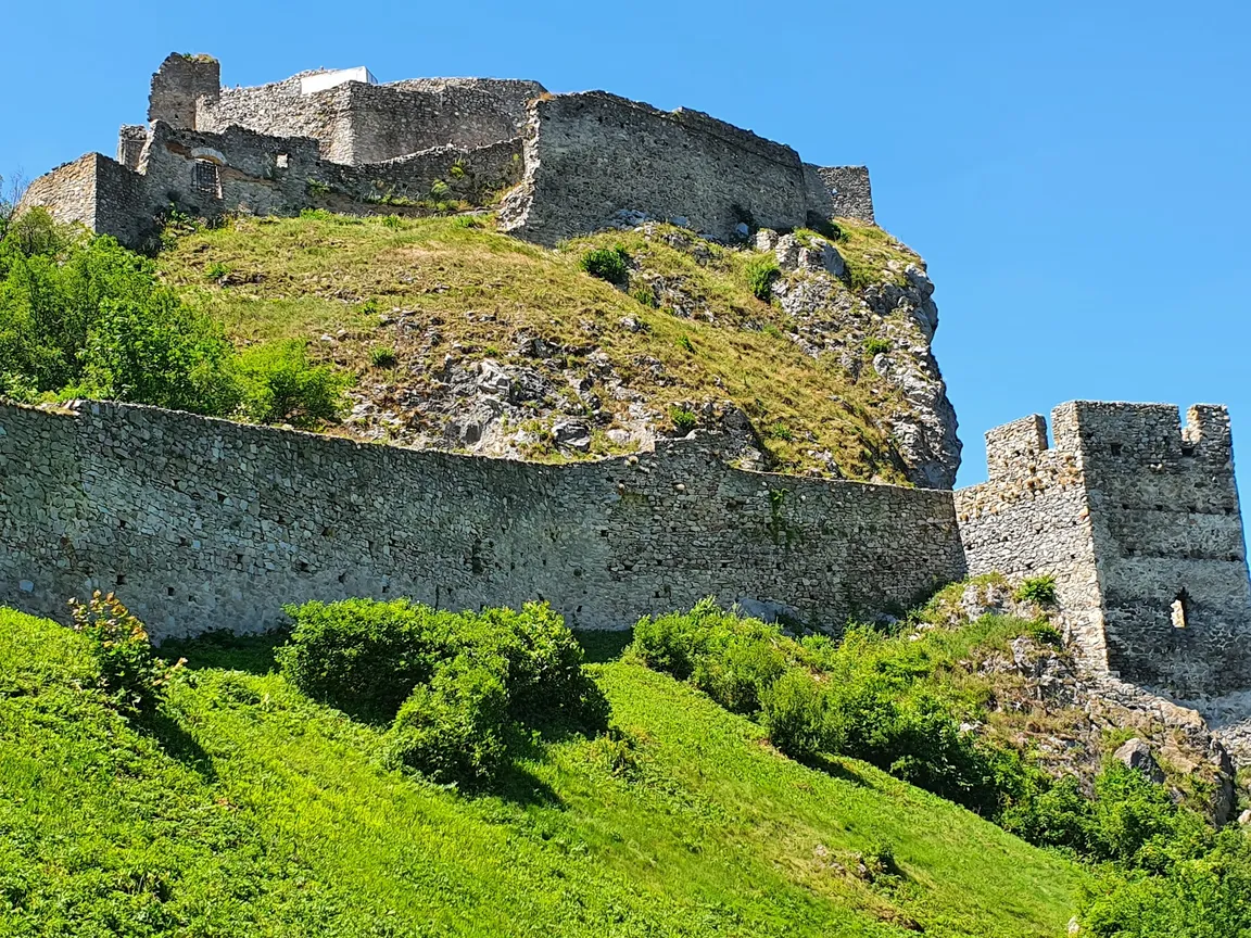 Zamek Devín