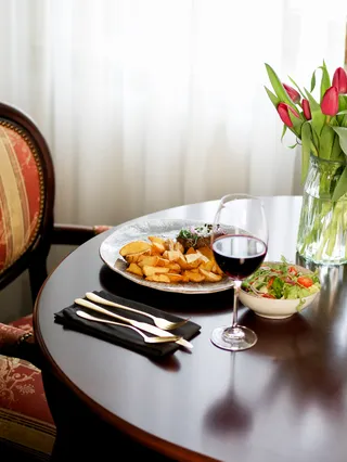 Joanna Restauracja, Hotel, Kręgielnia