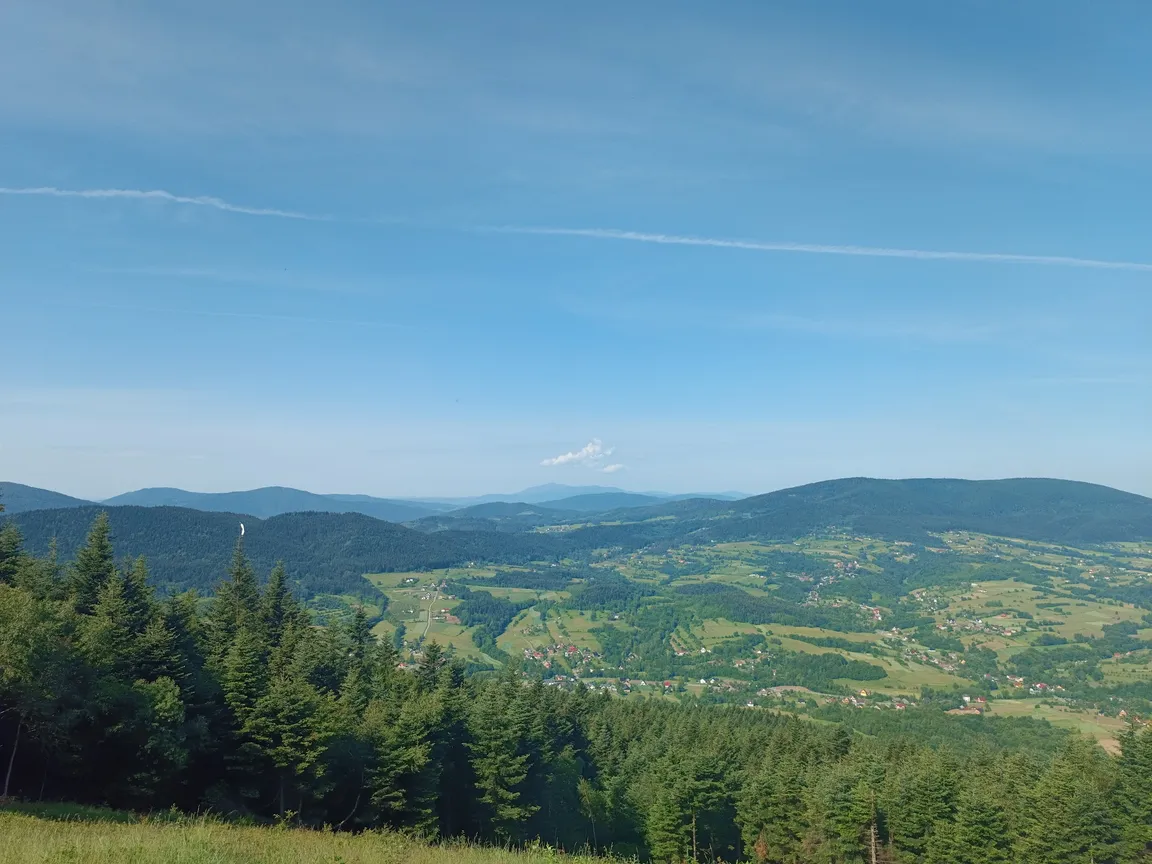 Ciecień 829 m n.p.m.