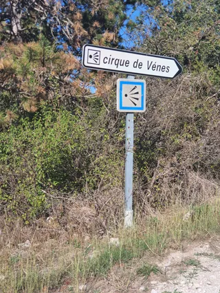 Vènes Cirque - Lookout Point
