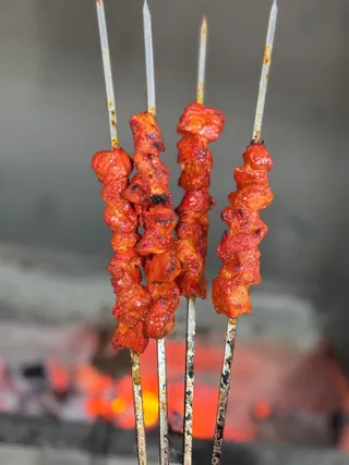 مخبز و مطعم كباب عقيلو للماكولات البحرينية Kabab Aghil Bakery & Restaurant for Bahraini Food