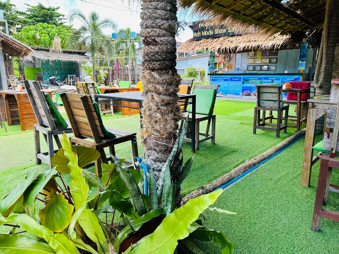 KOH MOOK