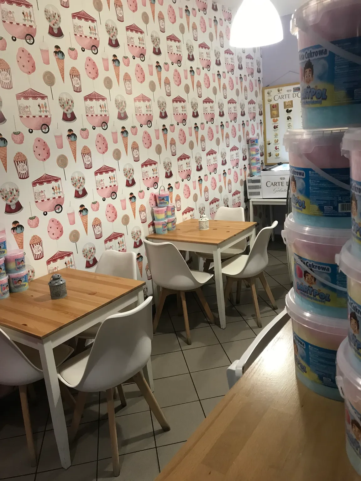 Bombonierka , Cafe Lucas Łukasz Łukasiewicz