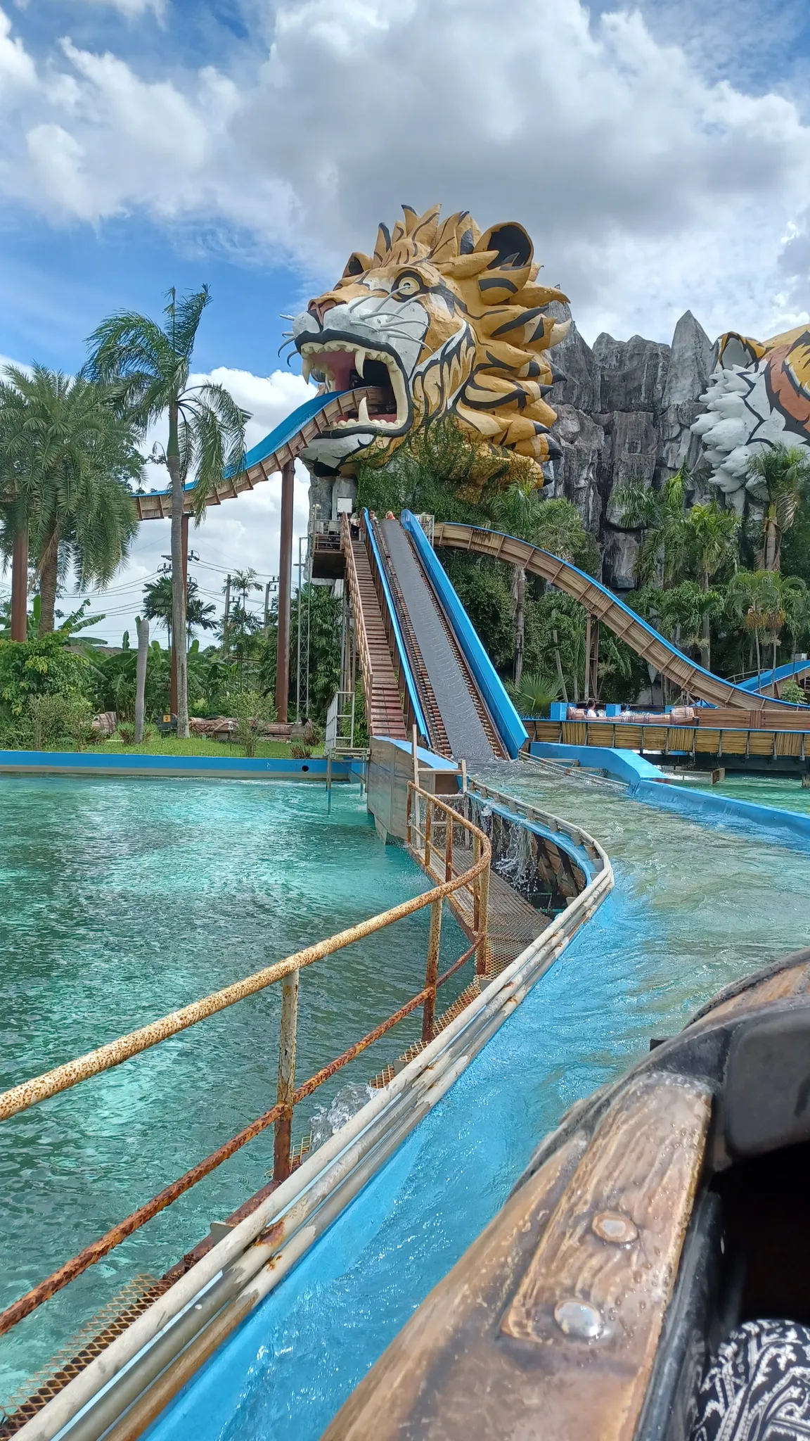 Siam Amazing Park