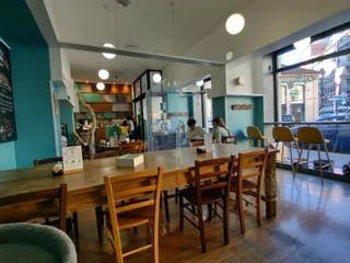 Crazy Cat Café