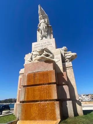 Piazza Santa Teresa